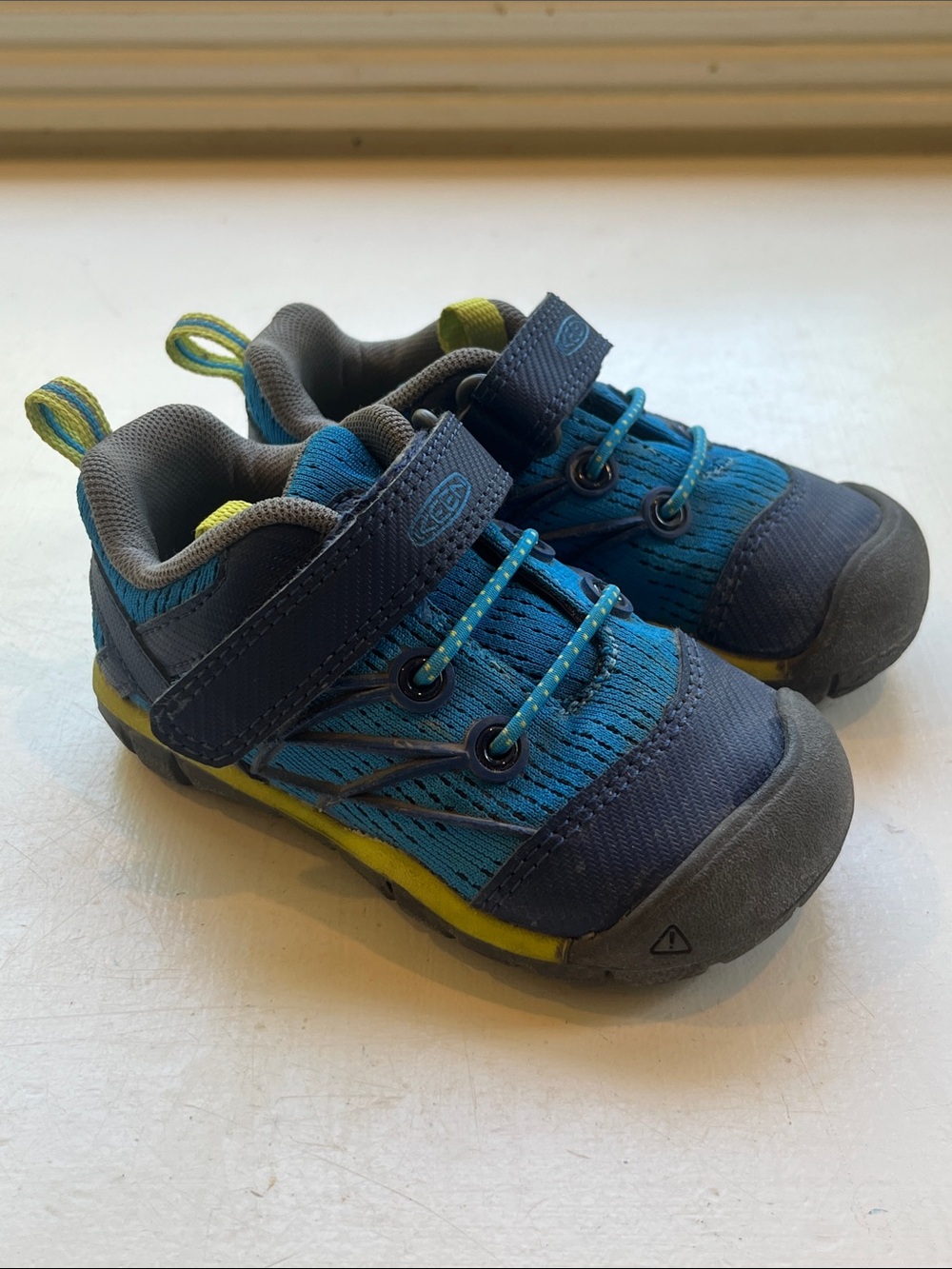Keen Kids Blue and Yellow Outdoor Sneaker Hiking